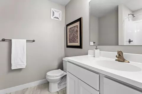Bath - 108 Maple Ct, Cannon Falls, MN 55009 photo 1 of 3