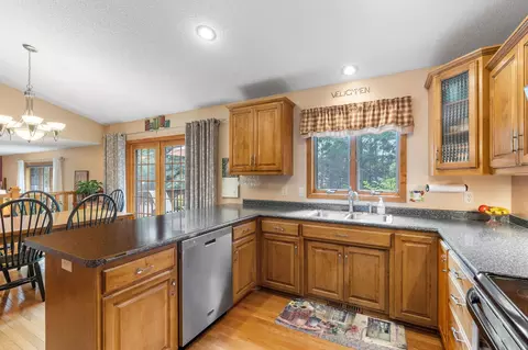 Kitchen - 810 E 7th St, Litchfield, MN 55355 photo 2 of 4