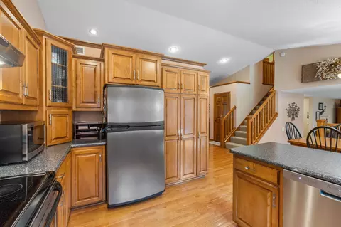 Kitchen - 810 E 7th St, Litchfield, MN 55355 photo 4 of 4