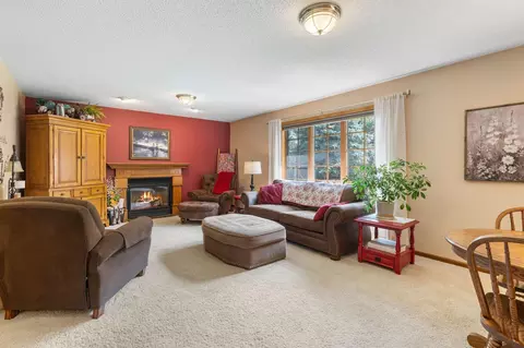 Living - 810 E 7th St, Litchfield, MN 55355 photo 2 of 4