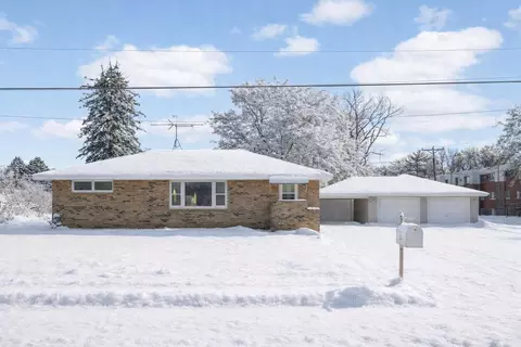 801 8th St, Farmington, MN 55024