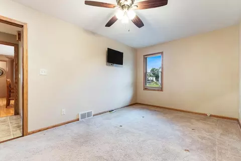 105 N A St, Marshall, MN 56258 photo 23