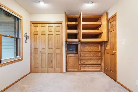105 N A St, Marshall, MN 56258 photo 27