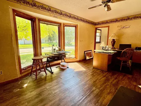 501 Augusta Ave, Willmar, MN 56201 photo 19