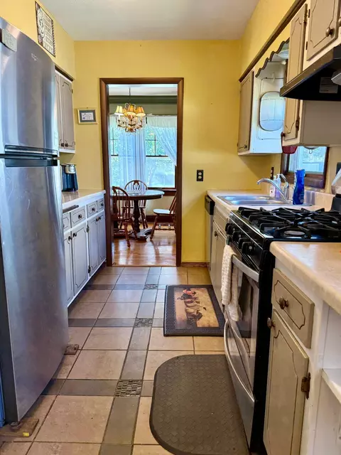 501 Augusta Ave, Willmar, MN 56201 photo 9
