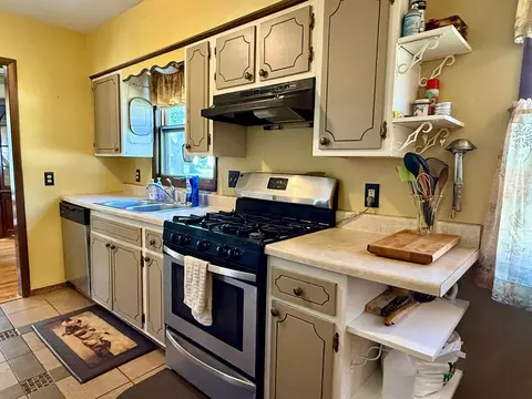 501 Augusta Ave, Willmar, MN 56201 photo 10