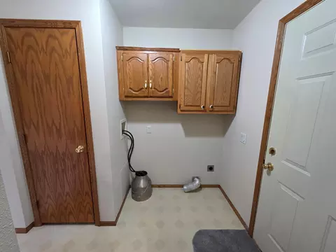 495 8th St SW, Plainview, MN 55964 photo 29