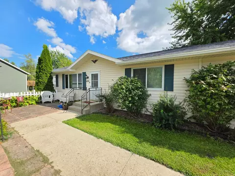 495 8th St SW, Plainview, MN 55964 photo 5