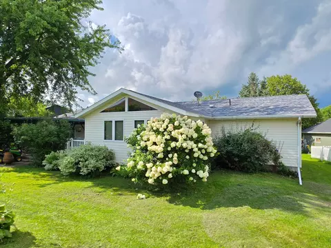 495 8th St SW, Plainview, MN 55964 photo 8