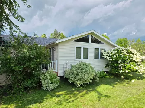 495 8th St SW, Plainview, MN 55964 photo 9