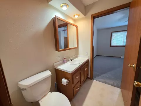495 8th St SW, Plainview, MN 55964 photo 34
