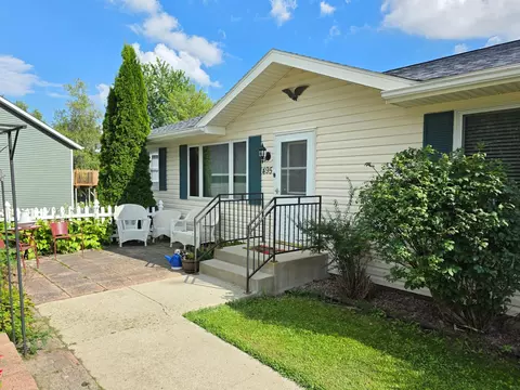 495 8th St SW, Plainview, MN 55964 photo 4