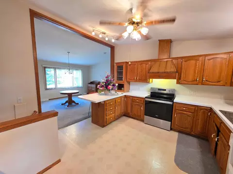 495 8th St SW, Plainview, MN 55964 photo 25