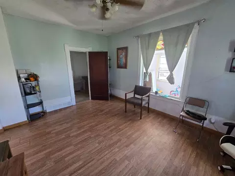Living - 215 3rd Ave SE, Pipestone, MN 56164 photo 2 of 3