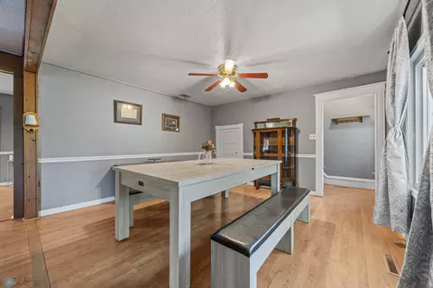 809 10th St, Hatton, ND 58240 photo 6