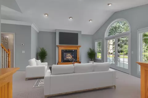 Living - 1609 26th St SE, Saint Cloud, MN 56304 photo 1 of 3