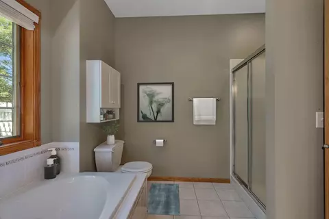 Bath - 1609 26th St SE, Saint Cloud, MN 56304 photo 1 of 5