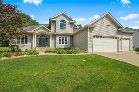 Exterior - 1609 26th St SE, Saint Cloud, MN 56304 photo 2 of 7