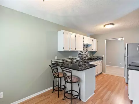 2208 Spruce Dr, Brainerd, MN 56401 photo 2