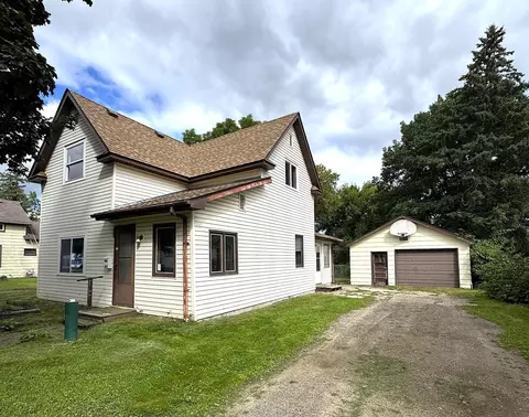 212 4th St NE, Aitkin, MN 56431