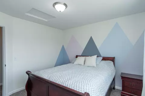 Bedroom - 949 Holton Ave, Brainerd, MN 56401 photo 4 of 4