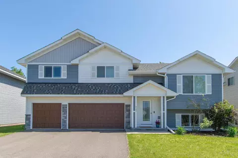 Exterior - 949 Holton Ave, Brainerd, MN 56401 photo 6 of 11