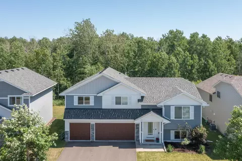 Exterior - 949 Holton Ave, Brainerd, MN 56401 photo 4 of 11