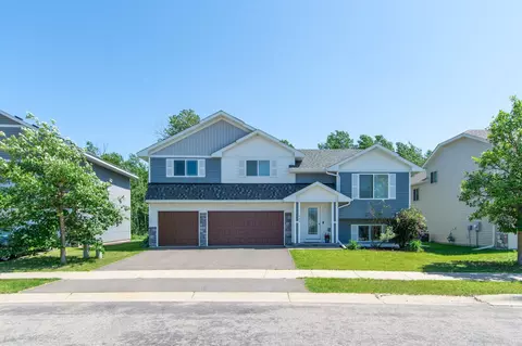 Exterior - 949 Holton Ave, Brainerd, MN 56401 photo 2 of 11