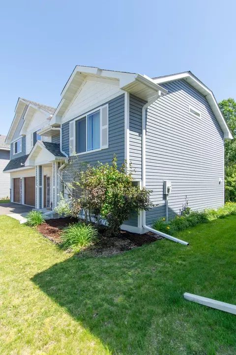 Exterior - 949 Holton Ave, Brainerd, MN 56401 photo 8 of 11
