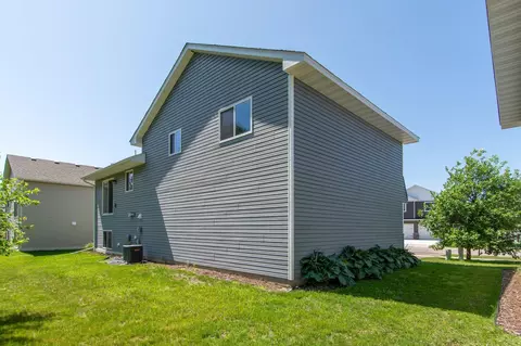 Exterior - 949 Holton Ave, Brainerd, MN 56401 photo 11 of 11