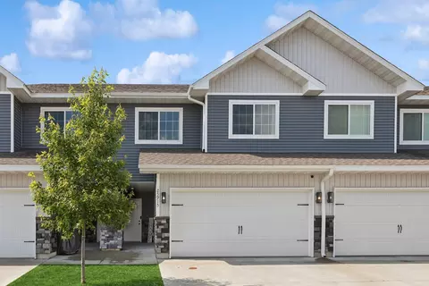25915 Oriole St, Elko New Market, MN 55054