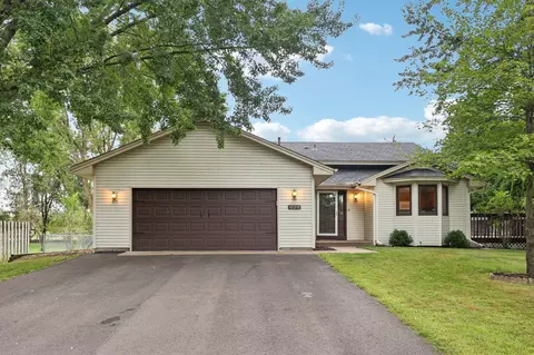 18216 Yancy St NE, Wyoming, MN 55092