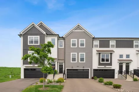 13473 Territorial Cir N, Maple Grove, MN 55369