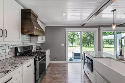 535 W River Pkwy, Champlin, MN 55316 photo 9