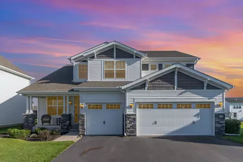 4455 Benjamin Ct, Woodbury, MN 55129