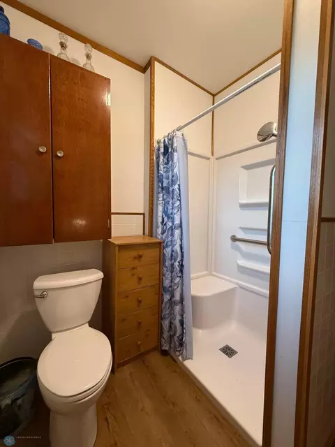 Bath - 130 3rd St, Arthur, ND 58006 photo 3 of 5