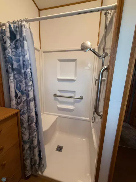 Bath - 130 3rd St, Arthur, ND 58006 photo 4 of 5
