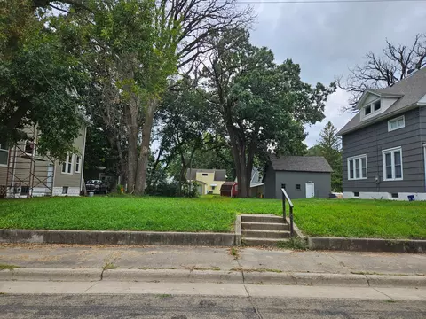 309 Court St, Albert Lea, MN 56007
