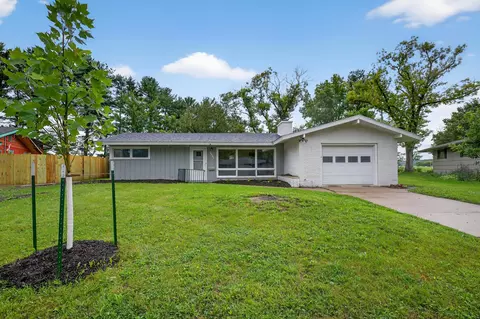 1531 Graham Ct SE, Rochester, MN 55904