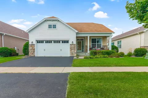 7731 Queensland Ln N, Maple Grove, MN 55311