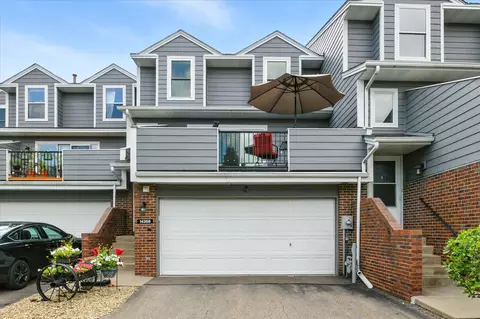 14368 Empire Ave, Apple Valley, MN 55124