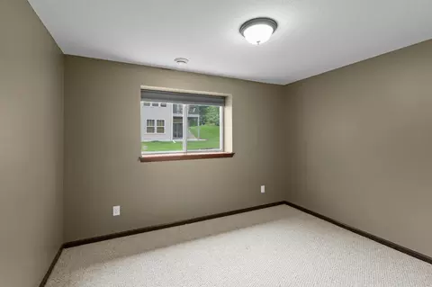 4902 Brooklyn Ln, Eagan, MN 55123 photo 43