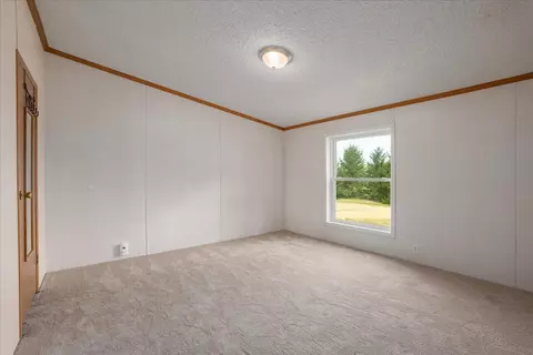 Bedroom - w4007 890th Avenue, Baldwin, WI 54002 photo 1 of 4