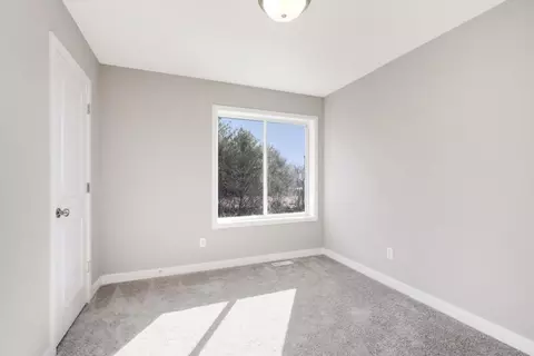 2110 Goldenray Dr NE, Faribault, MN 55021 photo 12