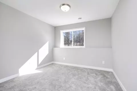 2110 Goldenray Dr NE, Faribault, MN 55021 photo 27