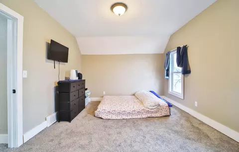 Bedroom - 801 S 6th St, Brainerd, MN 56401 photo 8 of 10
