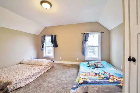 Bedroom - 801 S 6th St, Brainerd, MN 56401 photo 5 of 10