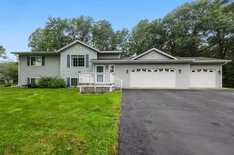 13895 Grand Oaks Ct, Baxter, MN 56425