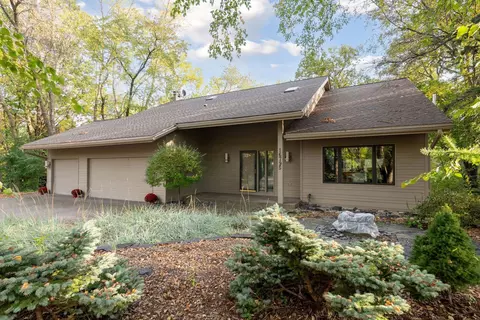 16795 Whittington Walk, Eden Prairie, MN 55346