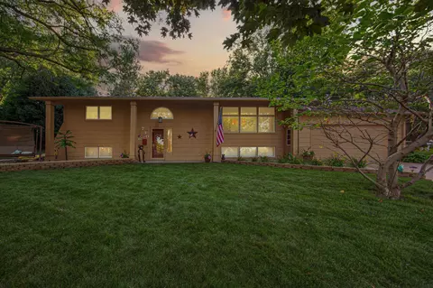 Exterior - 730 N 9th St, Saint Peter, MN 56082 photo 11 of 11